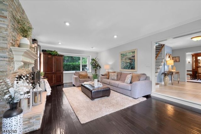 891 Sherwood Rd, Bridgewater Twp., NJ 08807