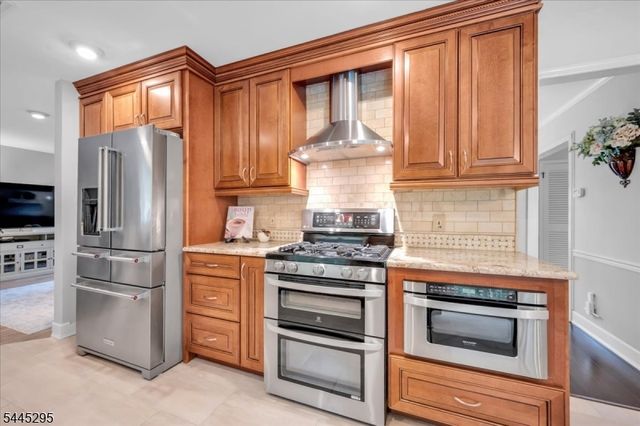 891 Sherwood Rd, Bridgewater Twp., NJ 08807