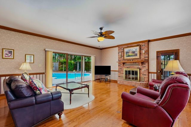 255 Longleaf Drive, Walterboro, SC 29488