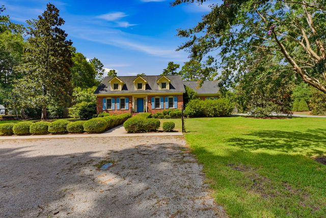 255 Longleaf Drive, Walterboro, SC 29488