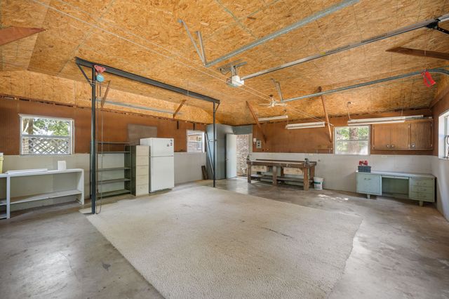 3935 Autumn Point Drive, Wills Point, TX 75169