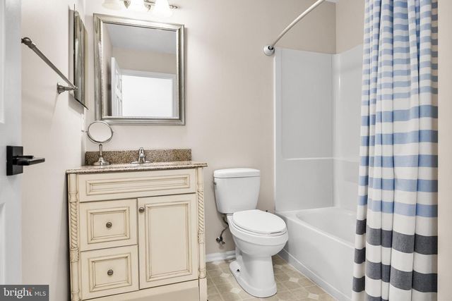 119 BEACON DR, Woodbury, NJ 08096