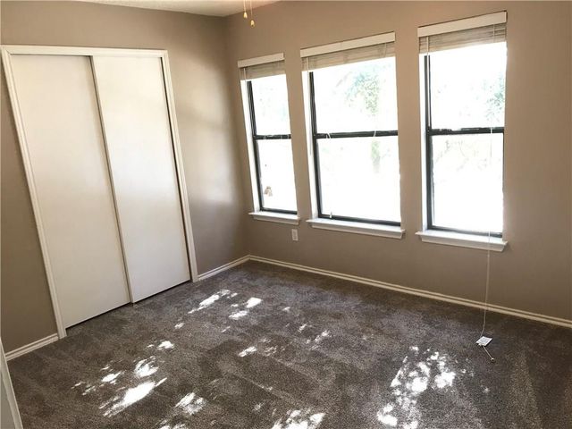 912 Justeford DR, Pflugerville, TX 78660