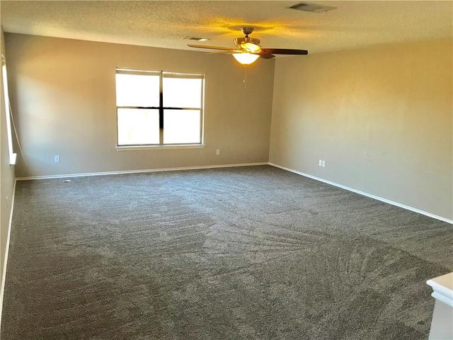 912 Justeford DR, Pflugerville, TX 78660