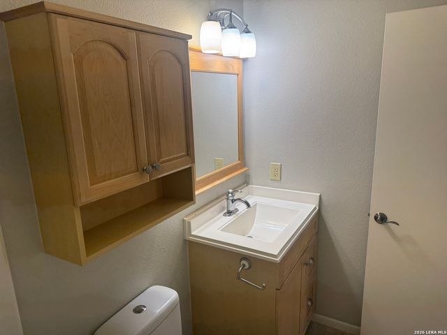 13630 ESCORT DR, San Antonio, TX 78233