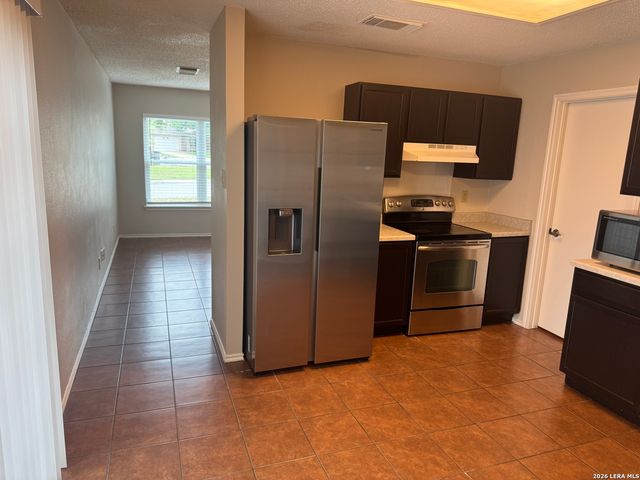 13630 ESCORT DR, San Antonio, TX 78233