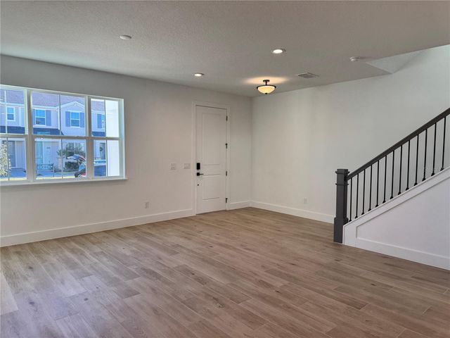 1833 CROWNCREST DRIVE, Apopka, FL 32703