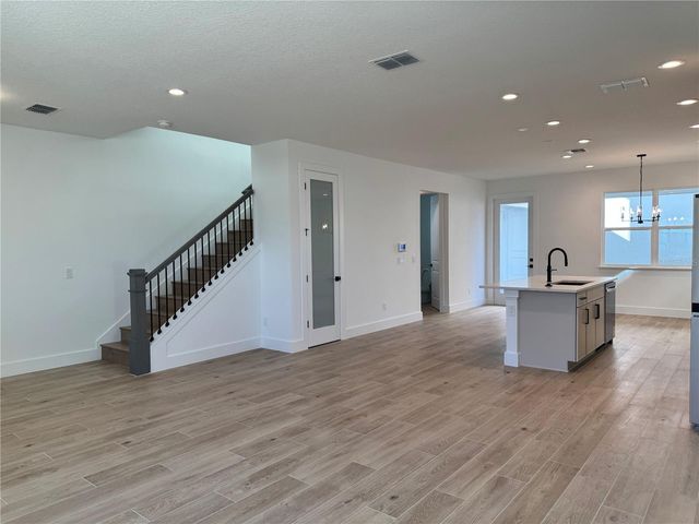 1833 CROWNCREST DRIVE, Apopka, FL 32703