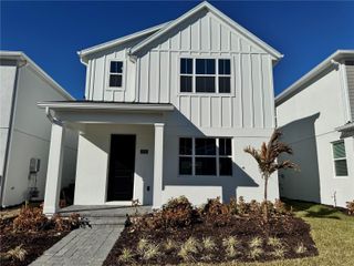 1833 CROWNCREST DRIVE, Apopka, FL 32703