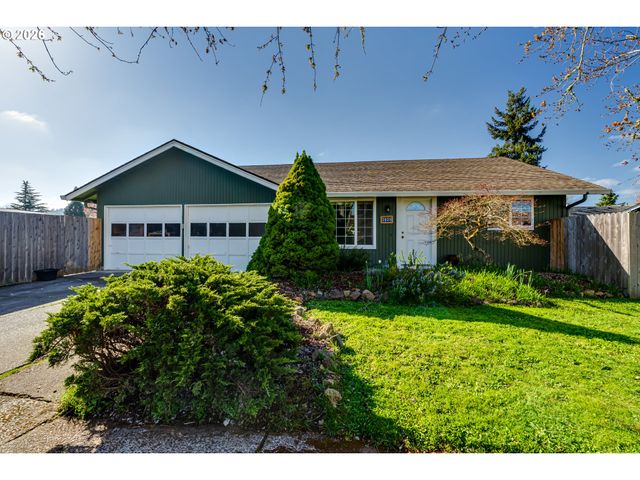 3958 PAM St, Eugene, OR 97402