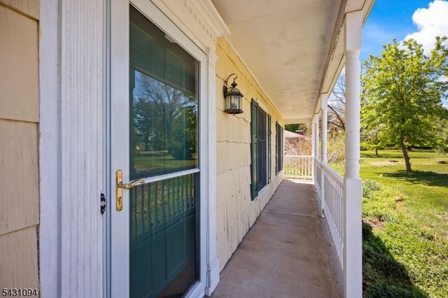 339 Mountain View Rd, Montgomery Twp., NJ 08540