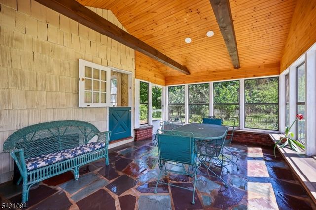 339 Mountain View Rd, Montgomery Twp., NJ 08540