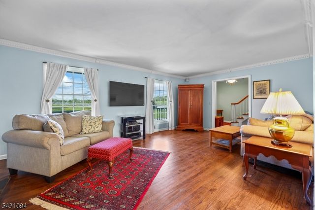 339 Mountain View Rd, Montgomery Twp., NJ 08540