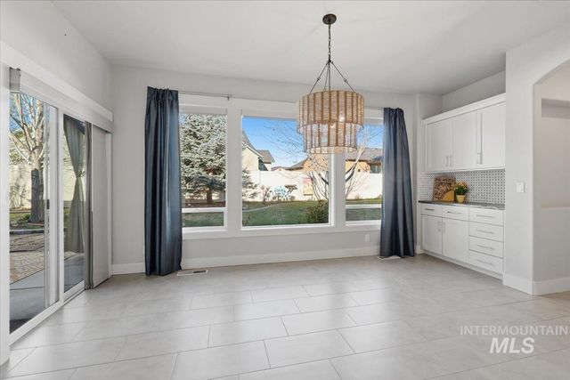 15381 Silver Oak Way, Caldwell, ID 83607