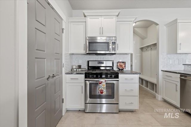 15381 Silver Oak Way, Caldwell, ID 83607