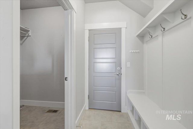 15381 Silver Oak Way, Caldwell, ID 83607