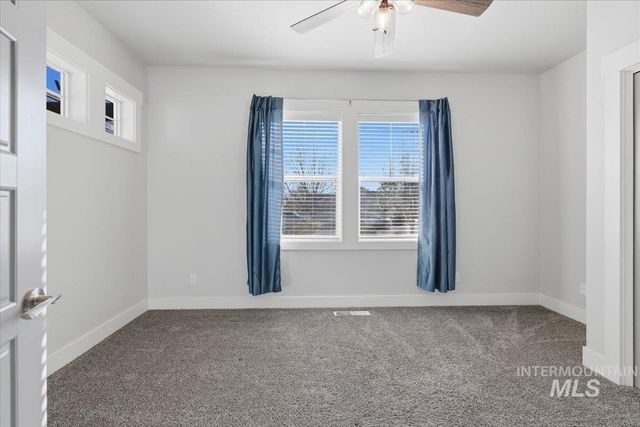 15381 Silver Oak Way, Caldwell, ID 83607