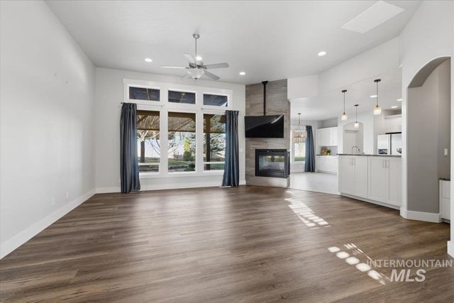 15381 Silver Oak Way, Caldwell, ID 83607