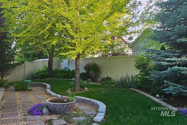 15381 Silver Oak Way, Caldwell, ID 83607