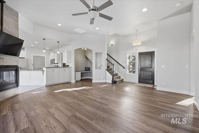 15381 Silver Oak Way, Caldwell, ID 83607