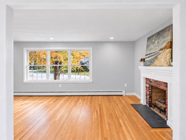 5 Spring Valley Road, Medfield, MA 02052