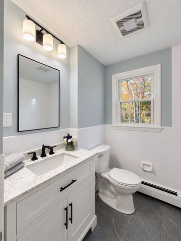 5 Spring Valley Road, Medfield, MA 02052