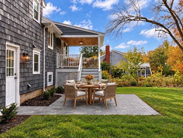 5 Spring Valley Road, Medfield, MA 02052