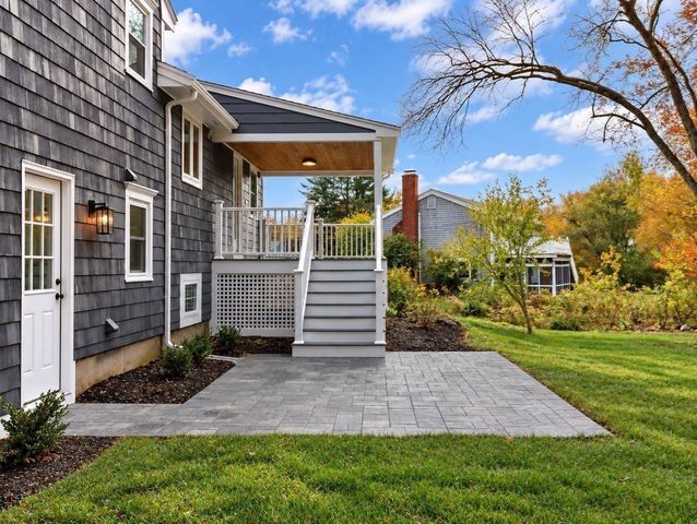 5 Spring Valley Road, Medfield, MA 02052