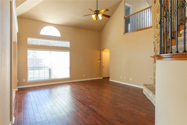 1013 Shearwater Lane, Garland, TX 75043