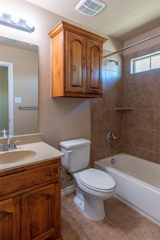1013 Shearwater Lane, Garland, TX 75043