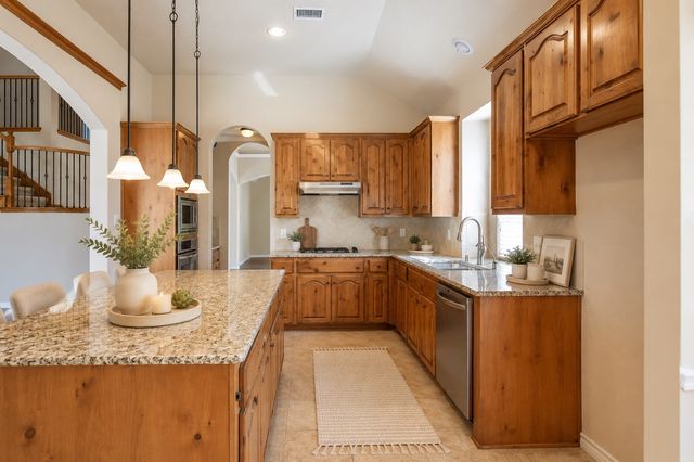 1013 Shearwater Lane, Garland, TX 75043