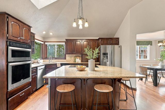 1306 E Sara Ln, Spokane, WA 99223