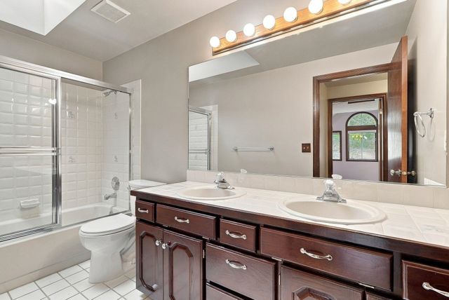1306 E Sara Ln, Spokane, WA 99223