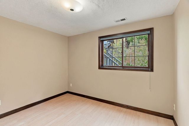 1306 E Sara Ln, Spokane, WA 99223