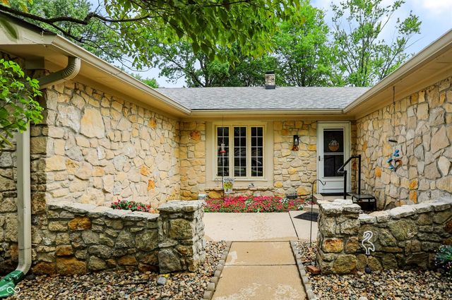 12110 Valley Brook Court, Indianapolis, IN 46229