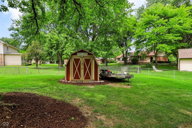 12110 Valley Brook Court, Indianapolis, IN 46229