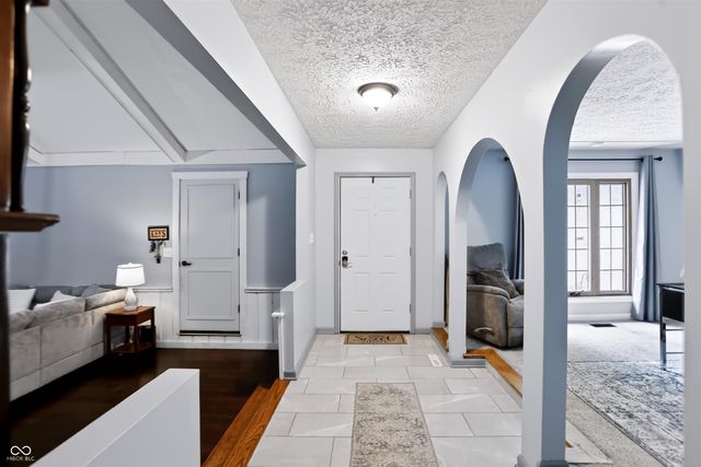 12110 Valley Brook Court, Indianapolis, IN 46229