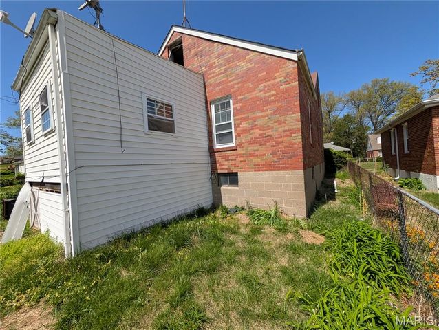 6804 Murray Street, St Louis, MO 63121