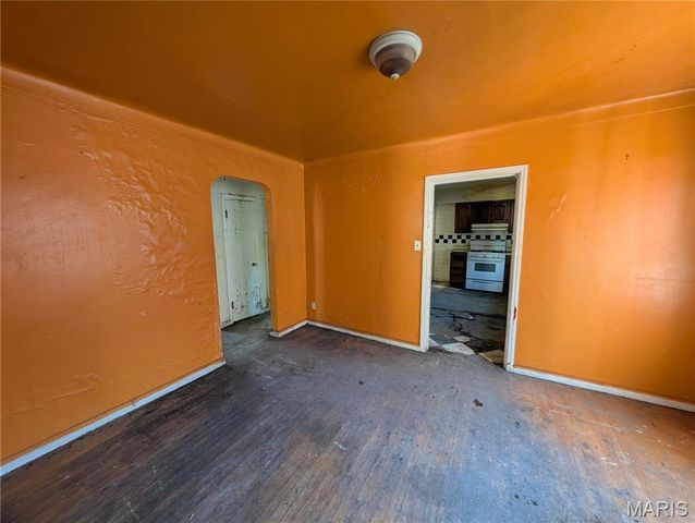 6804 Murray Street, St Louis, MO 63121