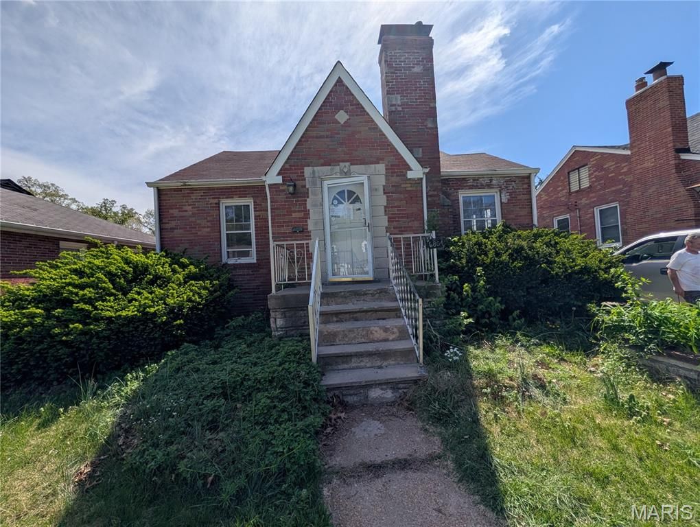 6804 Murray Street, St Louis, MO 63121