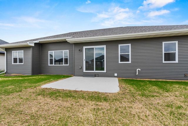 1418 DIVINITY DRIVE, De Pere, WI 54115
