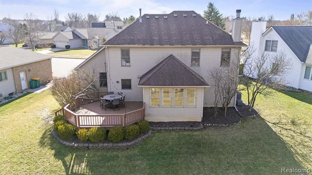 1453 Maplewood Drive, Saline, MI 48176