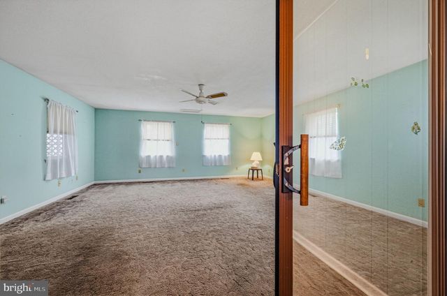 14 RUBY DR, Claymont, DE 19703