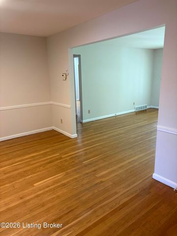 3101 Sunny Ln 4, Louisville, KY 40205