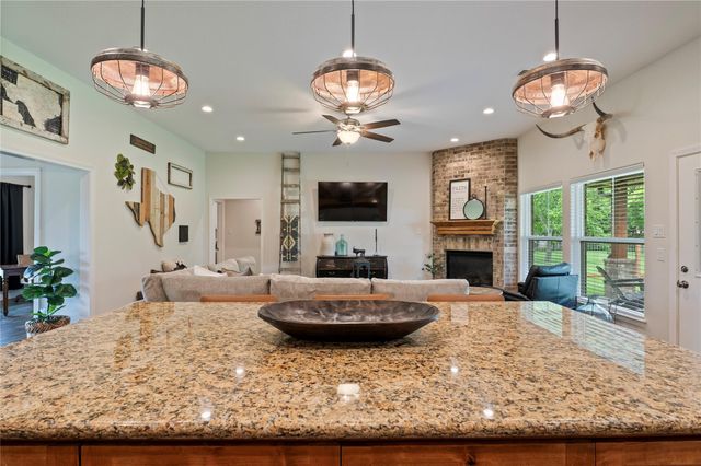 11208 Shirley Lane, Santa Fe, TX 77510
