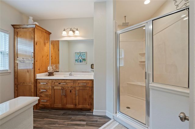 11208 Shirley Lane, Santa Fe, TX 77510