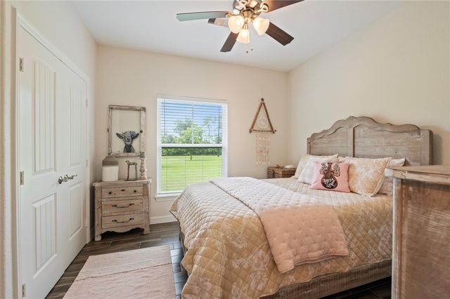 11208 Shirley Lane, Santa Fe, TX 77510
