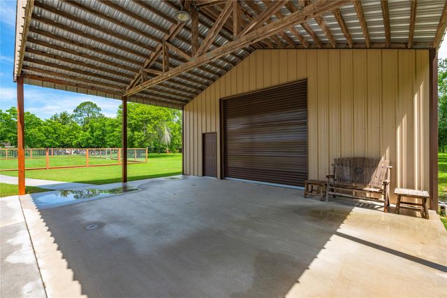 11208 Shirley Lane, Santa Fe, TX 77510
