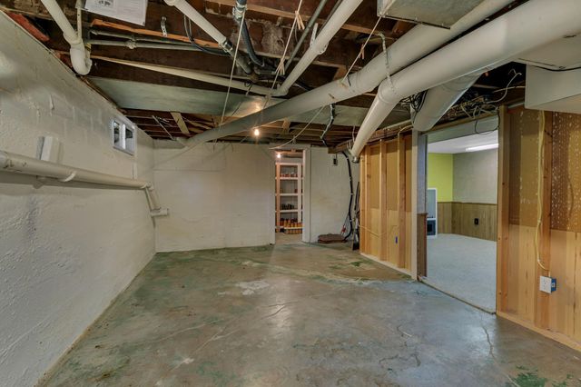 460 S 8th Street, Bird Island, MN 55310