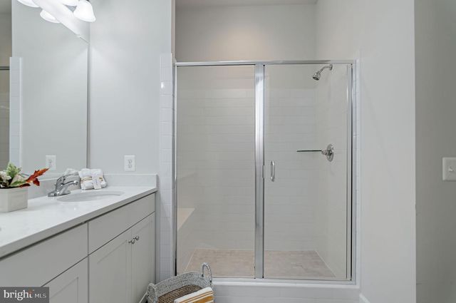 43899 SIREN SONG TER, Leesburg, VA 20176